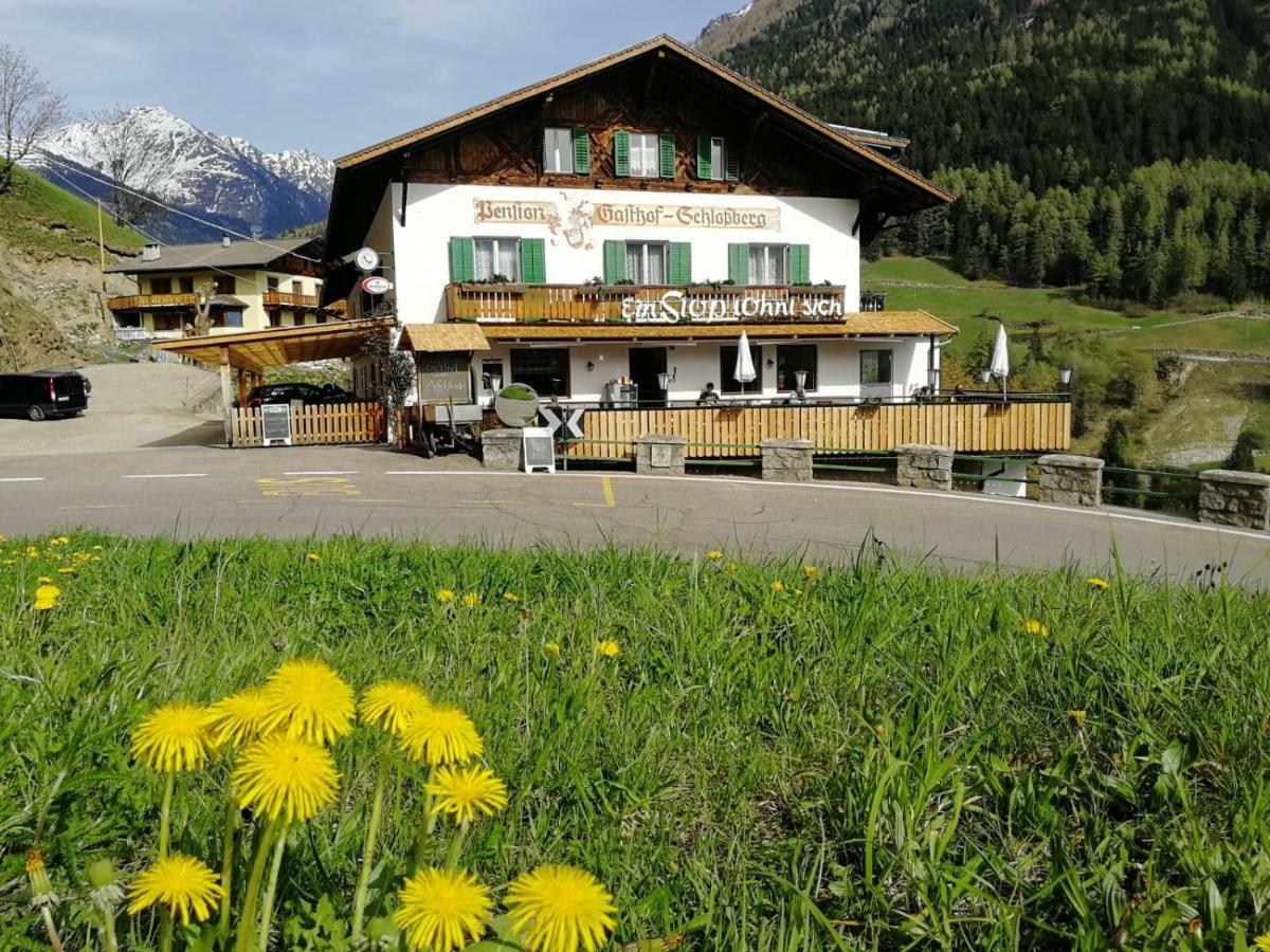 Schlossberg St. Leonhard in Passeier Exterior foto